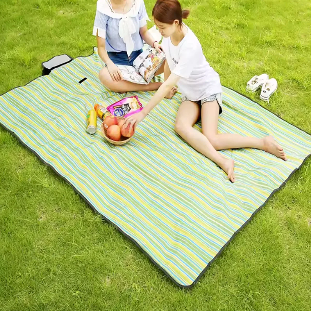 

Picnic Mat Moisture-proof Mat Thickened Outdoor Picnic Camping Beach Tent Floor Mat Waterproof Floor Mat Portable Outing