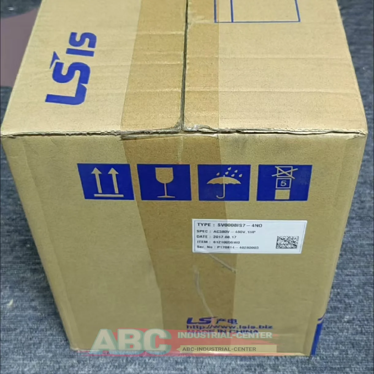

New SV0008IS7-4NO SV0037IS7-4NO Frequency converter original