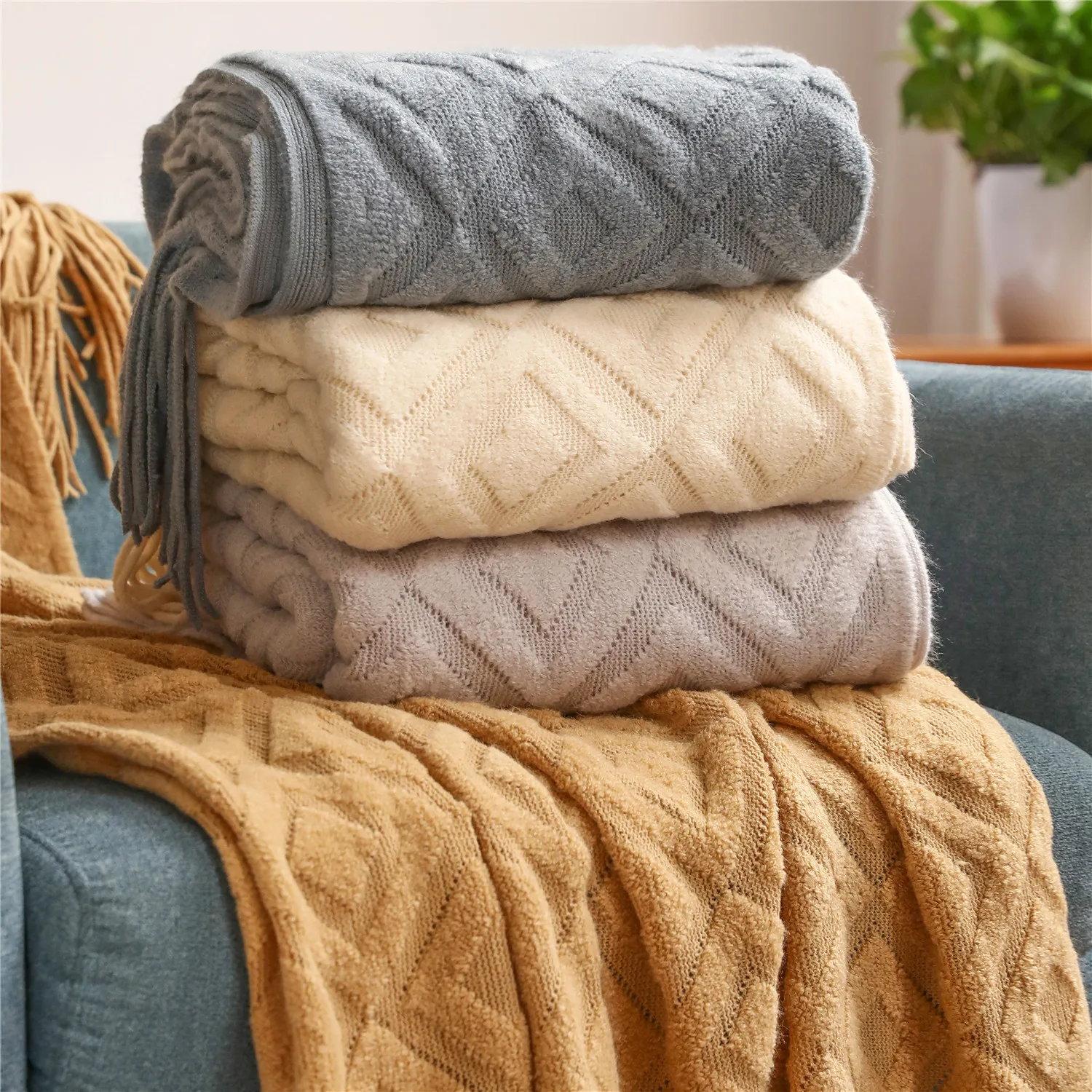 Soft Cozy Cable Knitted Blanket with Tassels Luxury Chunky Knit Camel Throw Blanket Gift Spring Nordic Blankets for Home Decor