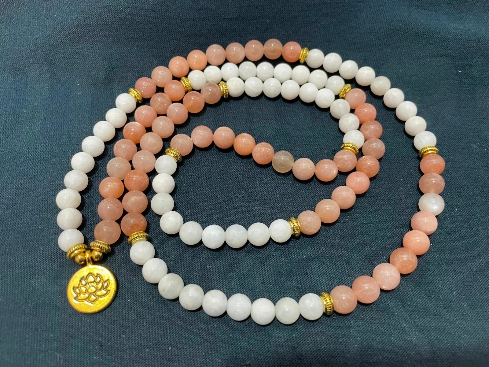 New MG13501 Strand Sunstone and Moonstone 108 Mala