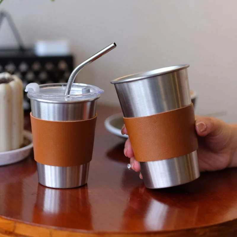 Verbrühungssichere Becherhüllen aus Pu-Leder, rutschfest, wärmeisolierend, tragbar, braune Becherhüllen für Edelstahlbecher, Kaffeetasse