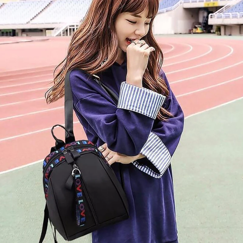 ผู้หญิงกระเป๋าเป้สะพายหลังมินิกระเป๋าสะพายวัยรุ่นความจุสูง Multi-Function Bagpack หญิง