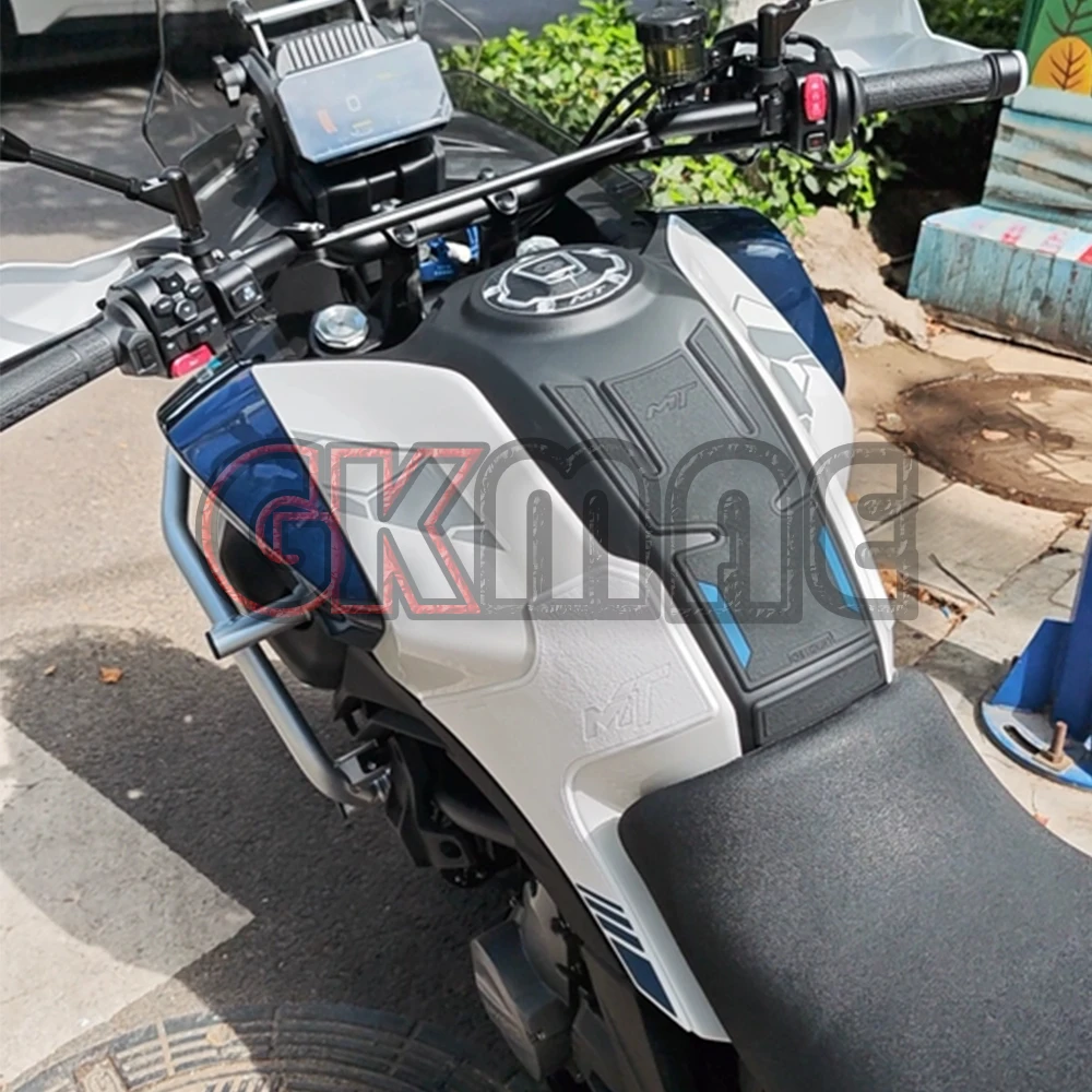 New For CFmoto 700 MT 700MT Motorcycle Modified PVC Rubber Fuel Tank Sticker Anti-slip Stickers Decorative Fishbone Sticker