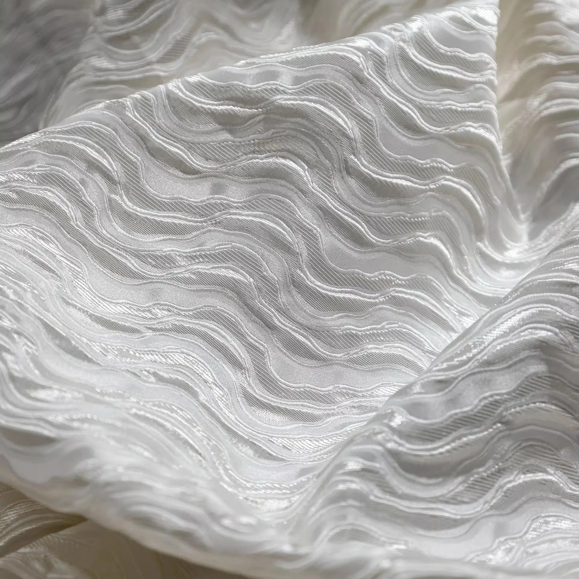 

1 ярд рельефный узор волны воды текстура жаккардовая ткань вогнуто-выпуклое рельефное платье модель одежды ткани для пэчворка