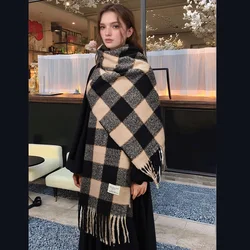 2024 New Tassel Cashmere Scarf Color Contrast Plaid Shawl Wrap Woman Winter Scarf Soft Pashmina Echarpe Thick Warm Stoles Muffle