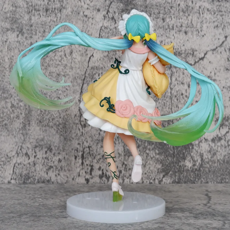 Figura Anime Hatsune Miku Wonderland, Almofada da Bela Adormecida, modelo de pijama, brinquedo figurativo, coleção de presentes, 18cm