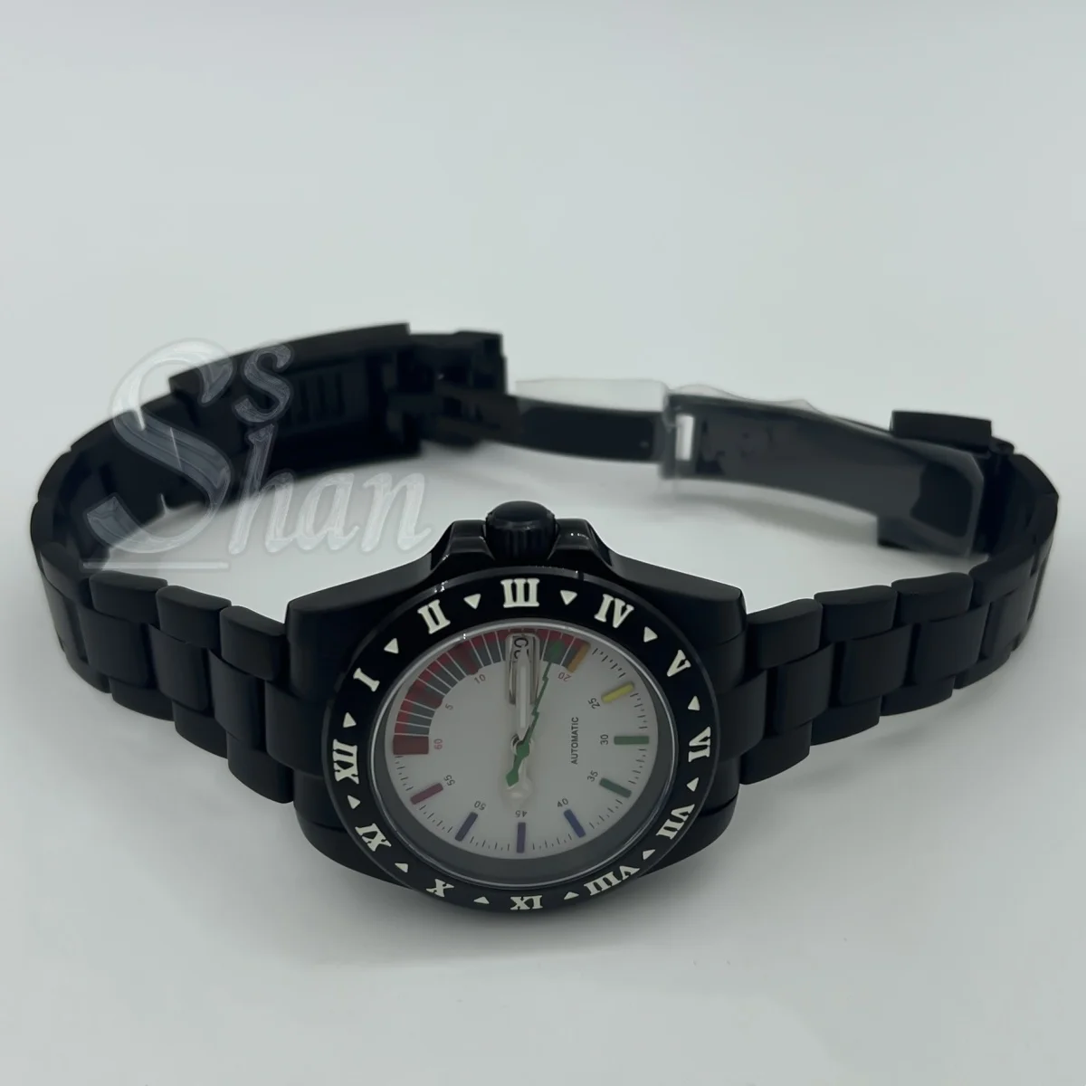 NH36 40MM men's fashion diving watch features a sapphire glass waterproof case with a fixed Roman numeral bezel and date display - Image 5