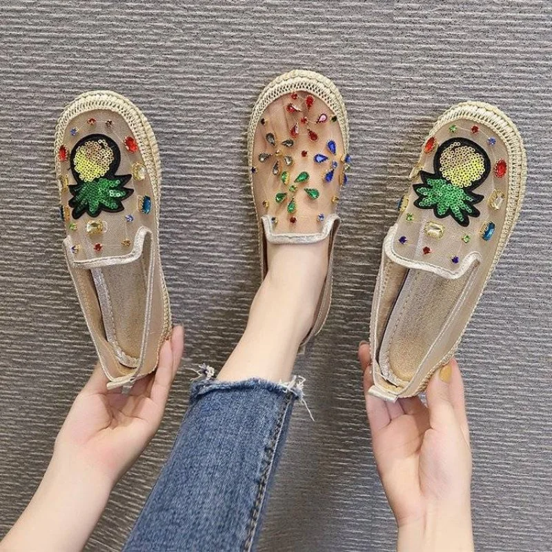 Shoes for Woman 2024 Rhinestone Diamond Flats Cute Women\'s Summer Footwear Round Toe Kawaii Flat with Crystals Stylish Popular A