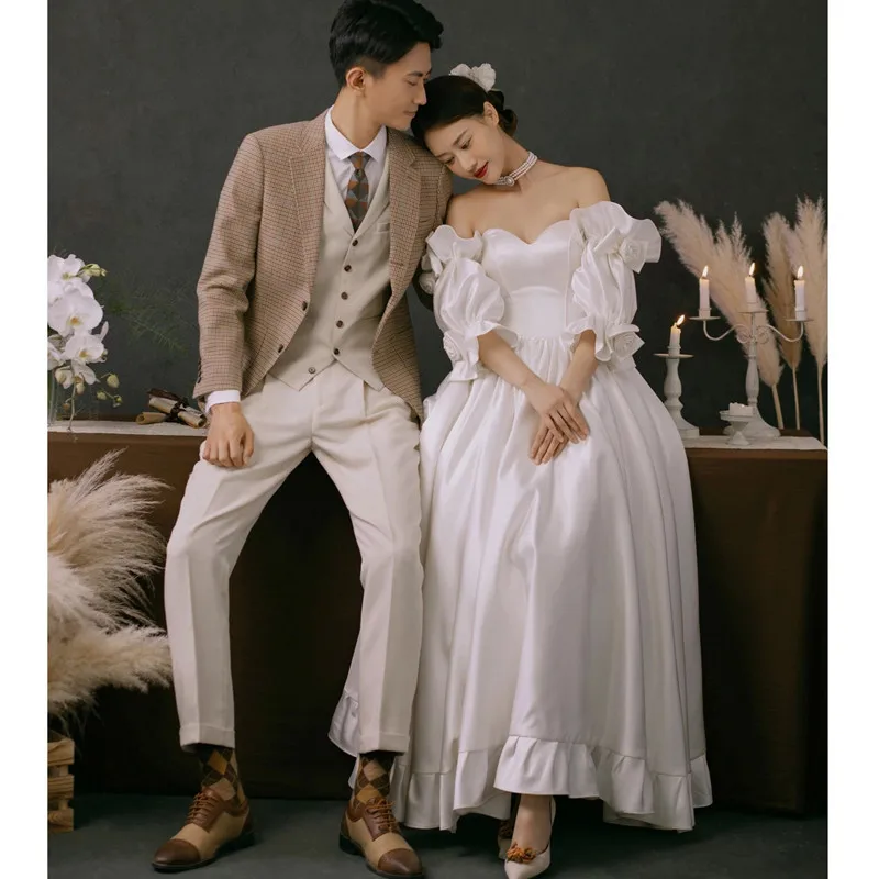abito-da-sposa-francese-in-raso-leggero-retro-semplice-stile-palazzo-super-fata-senza-spalline-stile-coreano-uscita-velo-piccolo-abito