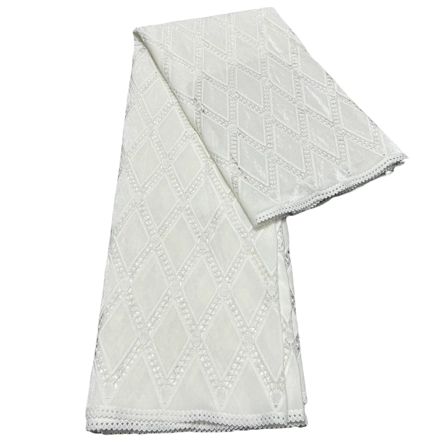 

2026 African Nigerian Velvet High-Quality Lace Fabric For Sewing Velvet Laser Embroidered Guipure for Party Dresses Weddings