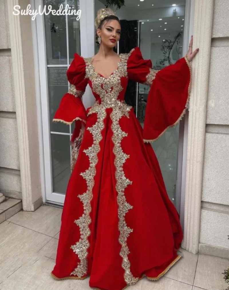 Red Arabic kosovo Evening Dresses Flare Sleeves Applique Crystal Sequined Gold Lace Dubai Kaftan Prom Formal Gowns Customized