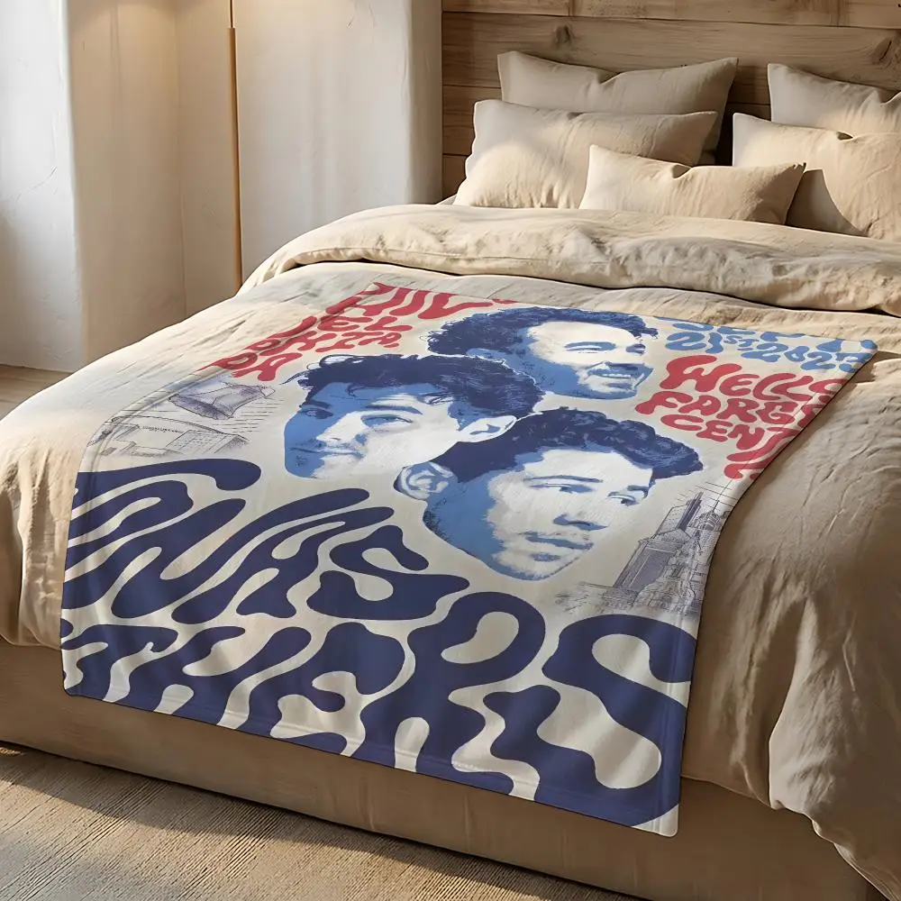 Pop Rock Band Jonas Brothers Throw Short Plush Throw Blanket Soft Skin-Friendly Multi-Scene Home Office