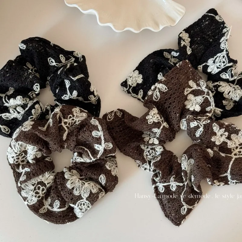 Retro Knitted Flowe… - image