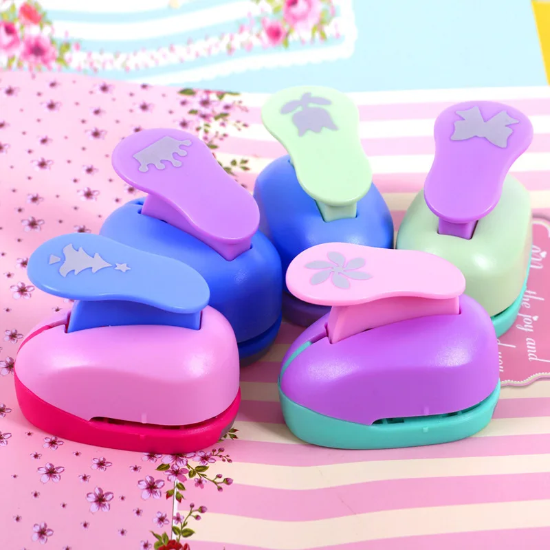 Grappige Cartoon Dier Patroon Papiersnijder Dier Sneeuwvlok Bloem Patroon Hol Gereedschap DIY Scrapbooking Accessoires