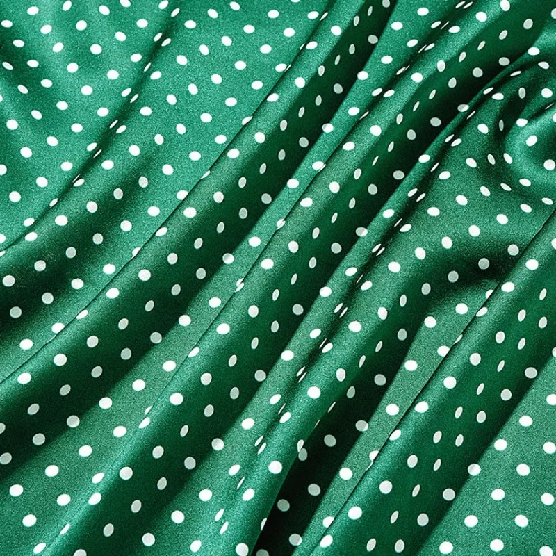 New 19 Momme Polka Dot Silk Crepe De Chine Fabric for Apparel 100% Mulberry Material Black White Polka Dot Pajama Dress Making view 3