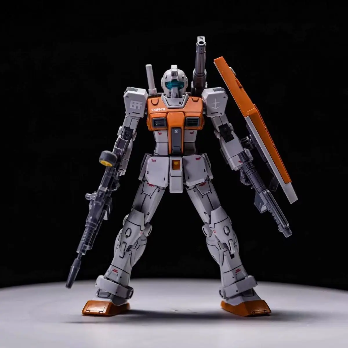 Gaoke HG 1/144 RGM-79 GM Morocco Model Kit Collection Assembly Action Figures Robot Model Kids Toy Doll Gifts Ornaments