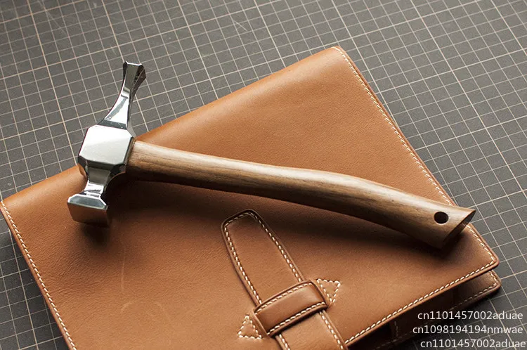 Handmade leather goods, hammers, stitch finishing hammers, choppers, leather carving hammers