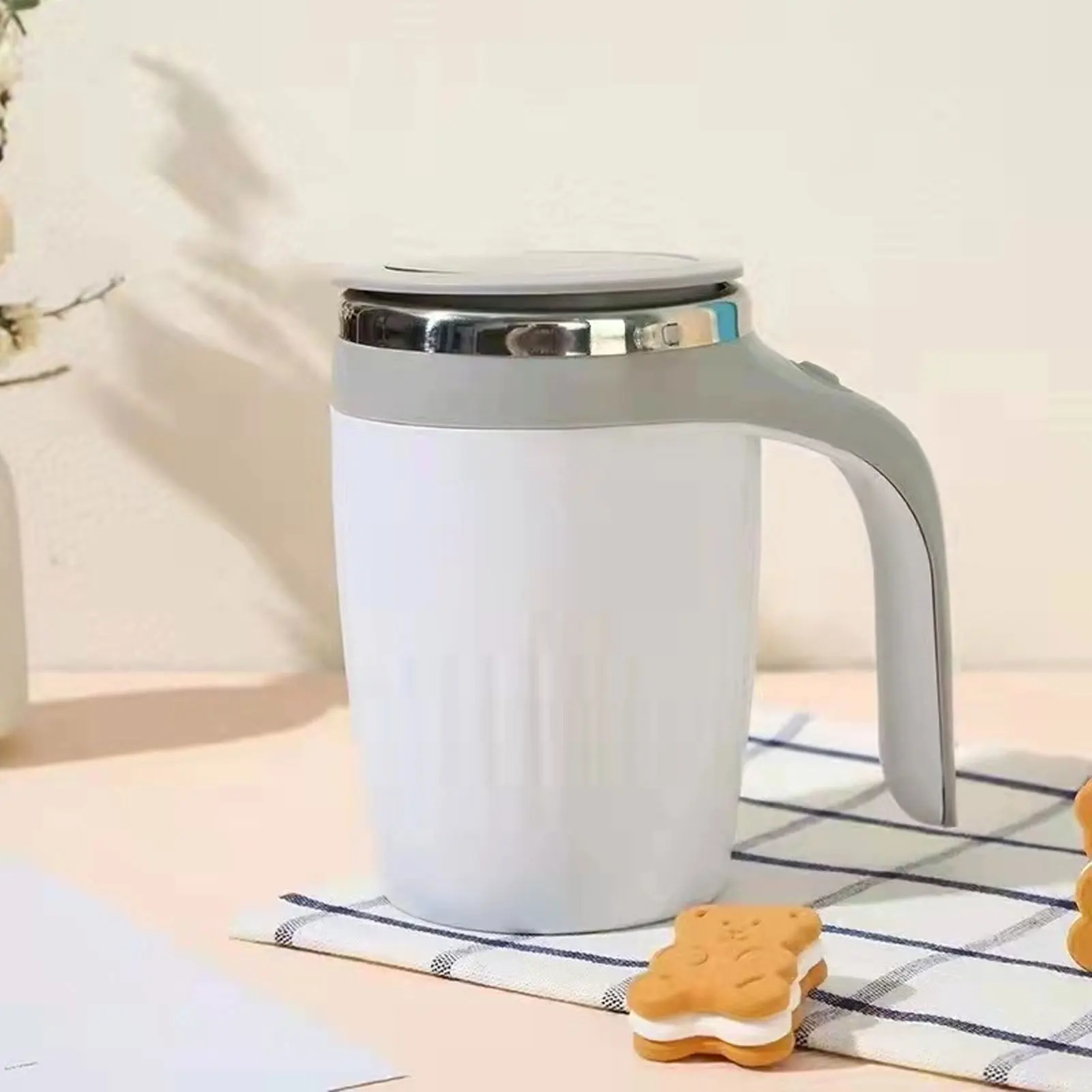 380ml 자동 자기 교반 커피 머그잔 초콜릿 우유 사무실 여행을위한 빠른 냉각 자체 교반 컵