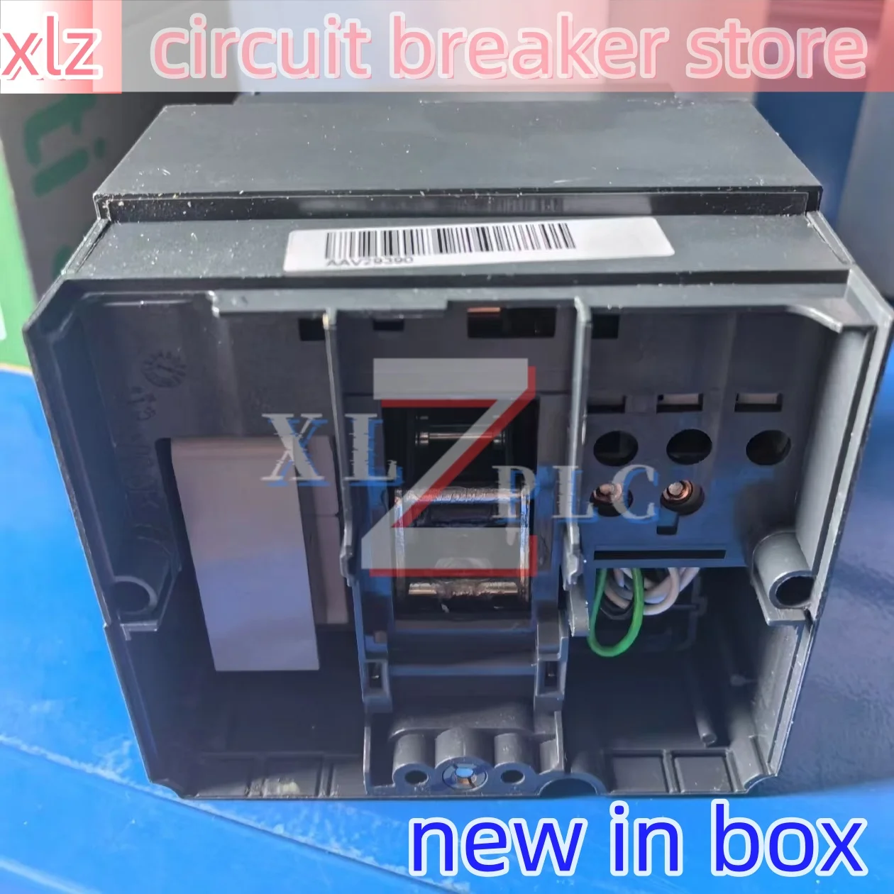 circuit breaker   new in stock  LV429386  LV431541  LV431630
