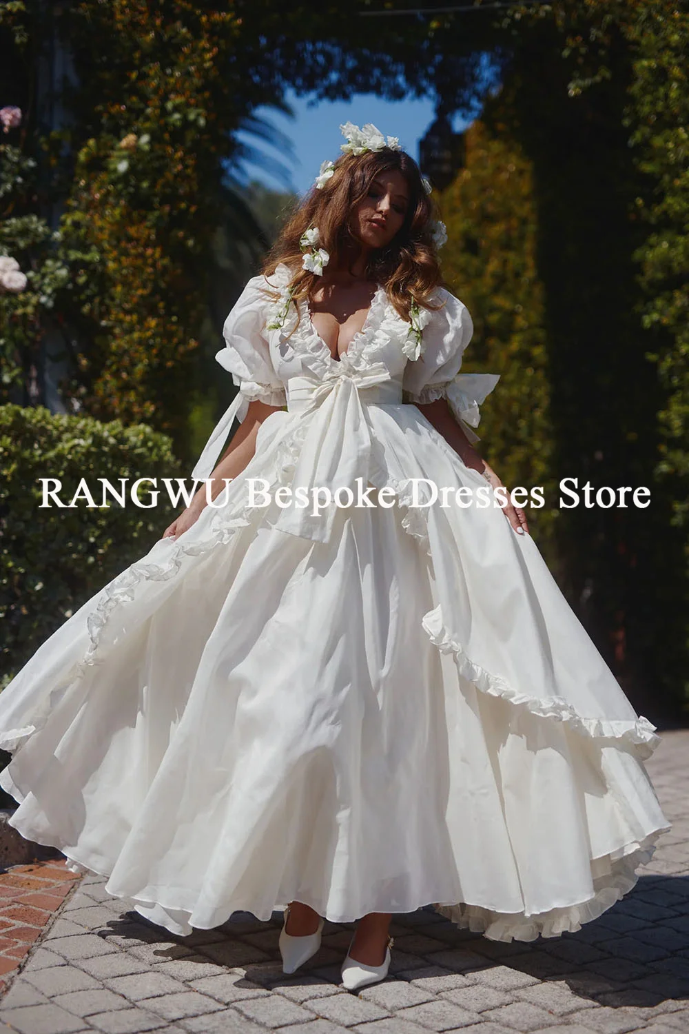 فساتين زفاف بيضاء فيكتورية منفوشة حالمة الأزهار ألف خط فساتين الزفاف سستة حفلة موسيقية مخصصة الجلباب دي سواريه