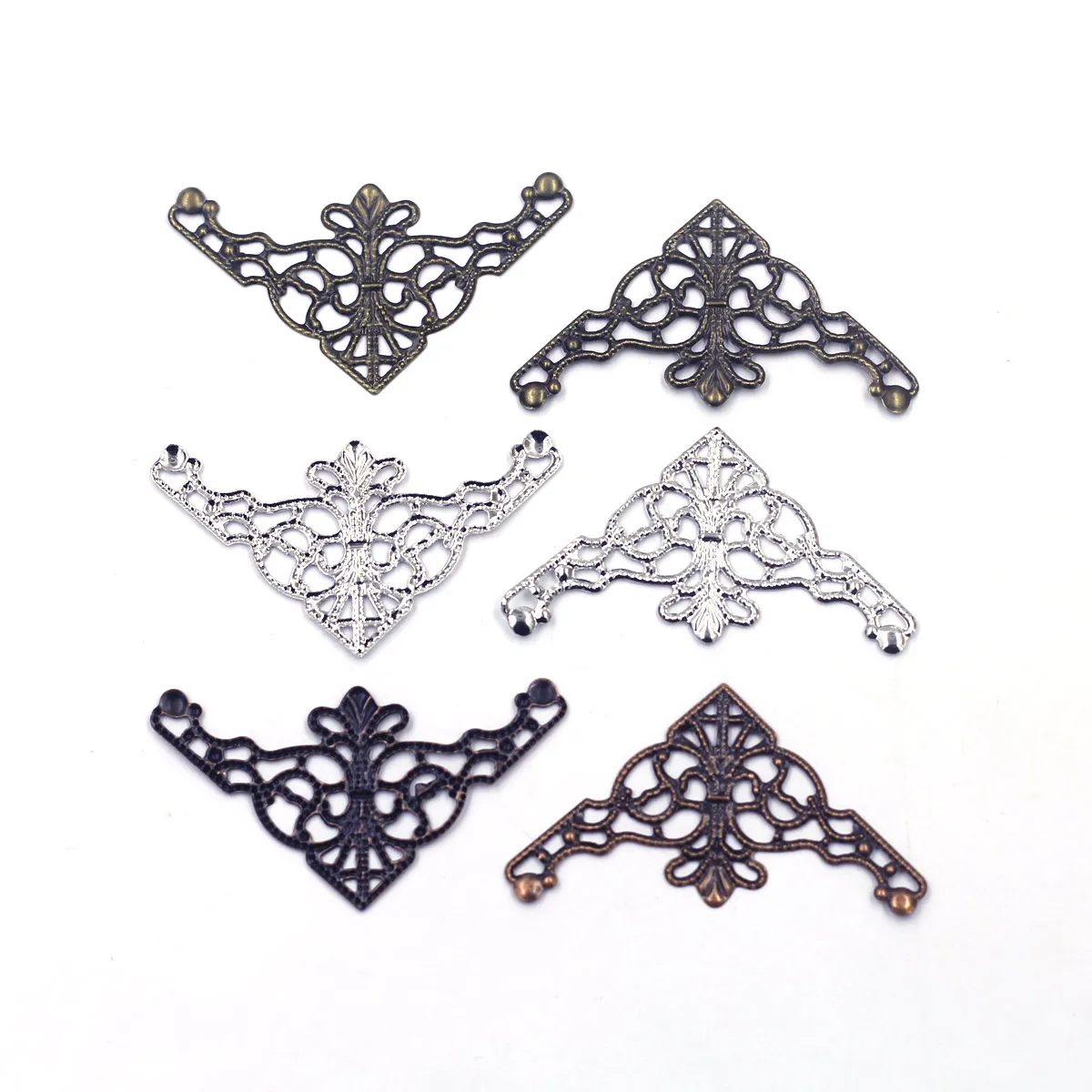 Connectors Filigree Wraps Triangle Hollow Bronze Copper Silver Tone Alloy Crafts Decoration Supplier Jewelry DIY Findings 48mm