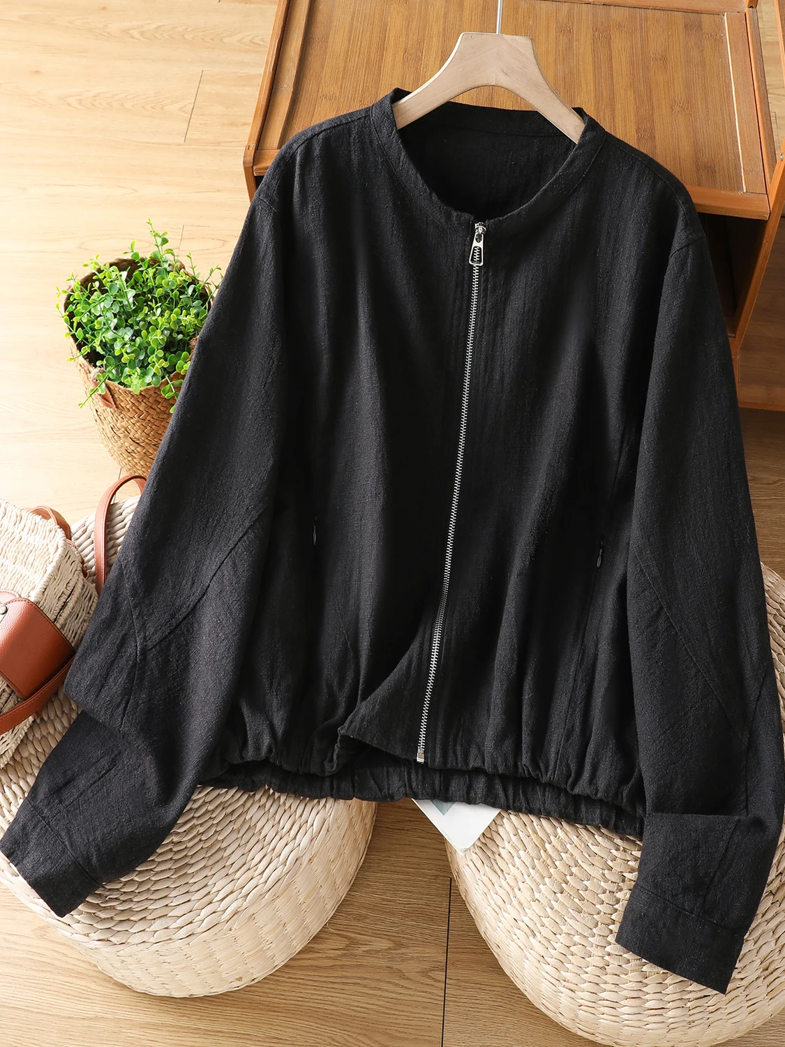 Artystyczny płaszcz lniany w kolorze faion ort, duży rozmiar, damski, długi, zapinany na zamek, okrągły dekolt, luźny, casualowy, otwarty...