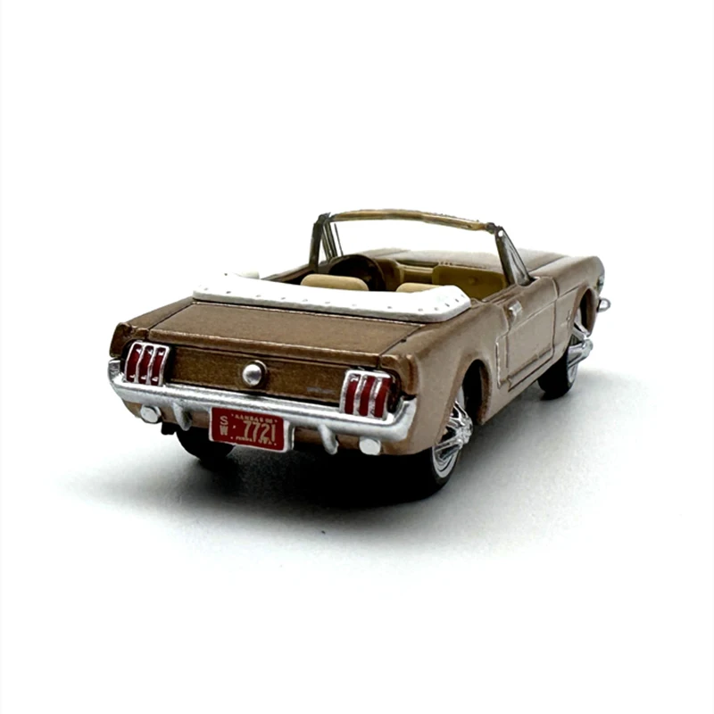 OXFORD 1:87 Scale Diecast Alloy Ford Mustang Convertible Toys Cars Model Classics Nostalgia Adult Souvenir Gifts Static Display