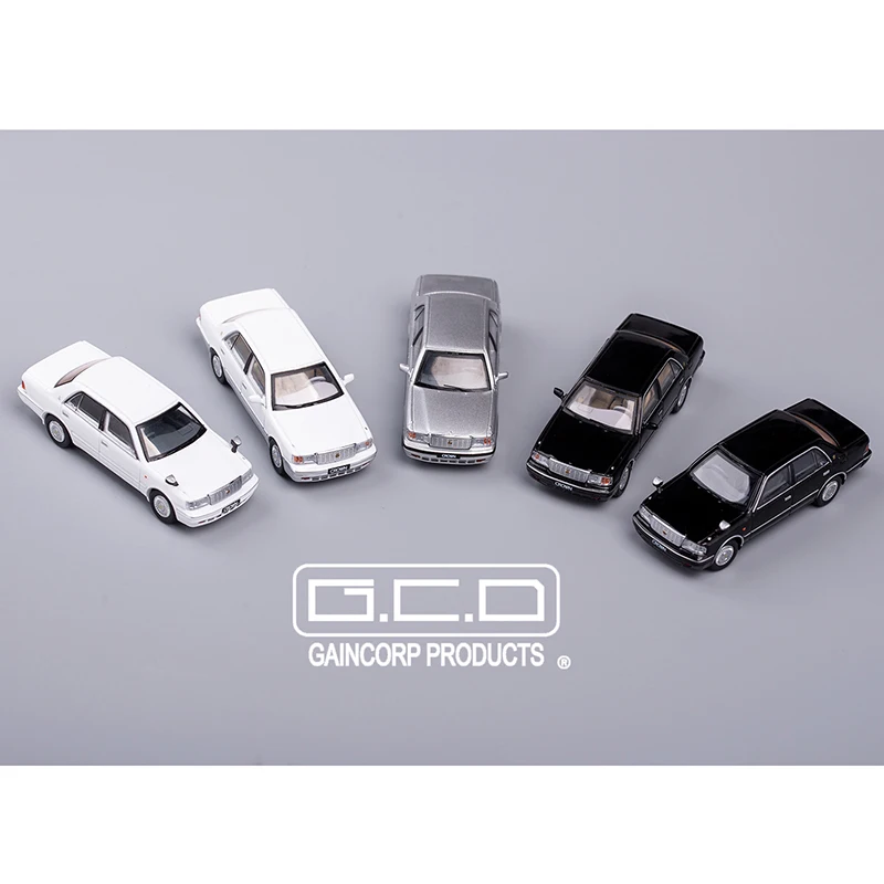 GCD 1/64 Toyota Crown Vintage Cars Vehicle Diecast Car Collection Toy Station Vehicle with Display Box