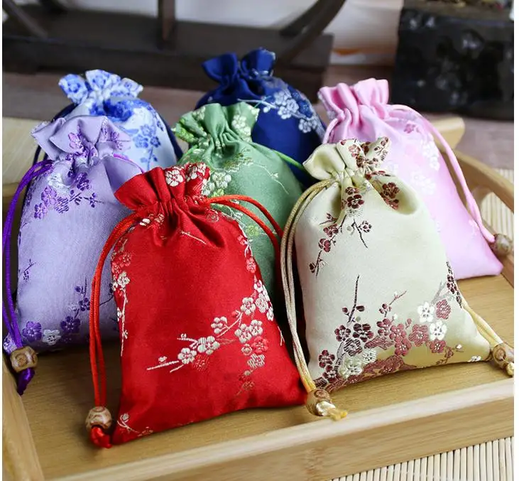 2 size Elegant Chinese Silk Brocade Jewelry Gift Pouch Drawstring Flower Cloth Jewellery Packaging Smal Luxury Storage Bags