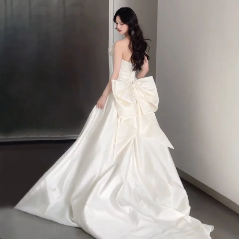 High-quality 98 texture tube-top satin fishtail light wedding dress for brides 2024 new petite