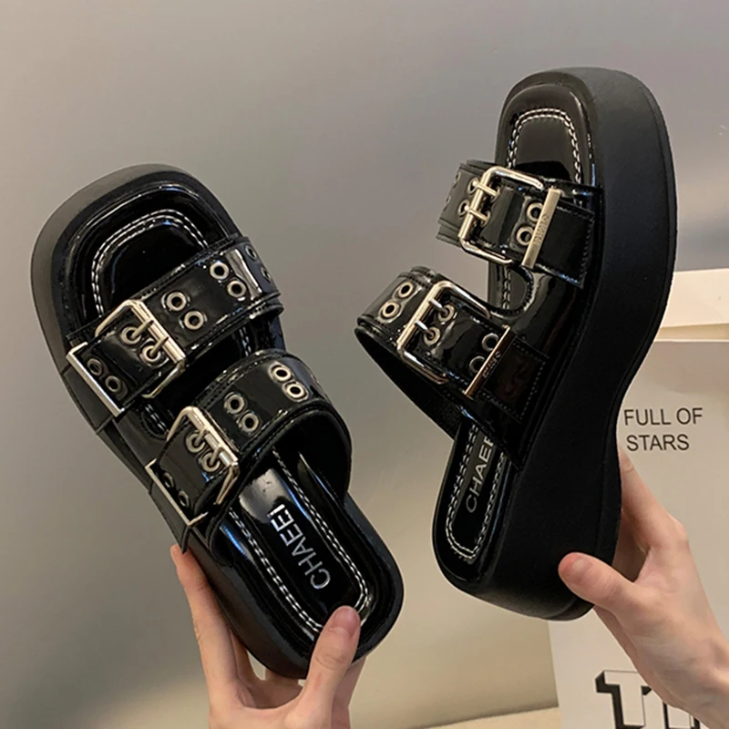 Women Summer Slippers Platform Buckle Design Outdoor Sandal Fashion Non-Slip Slippers Flip Flop Casual Outdoor Shoes For Female