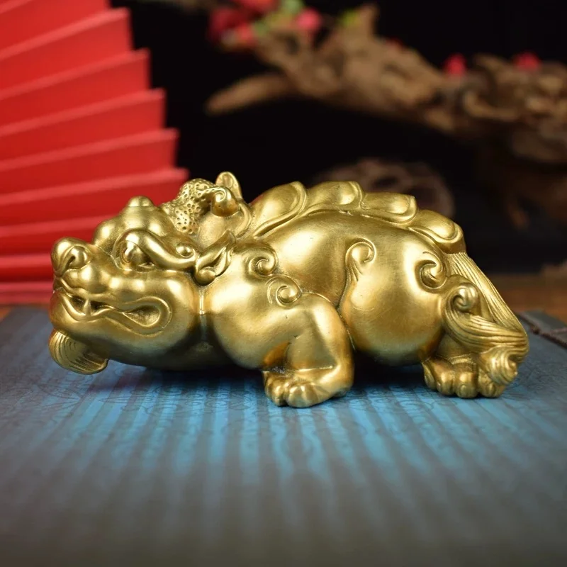 Solid Brass Pixiu Statue Chinese Feng Shui Pi Yao Figurine Wealth Guardian Desktop Ornament Home Office Table Decoration Gift