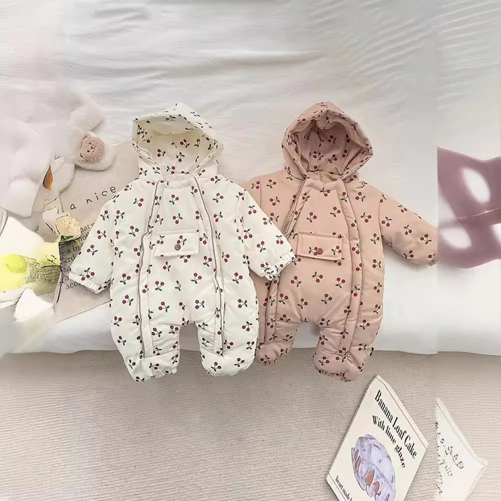 

Baby clothes warm winter clothes flannel jumpsuit cotton clothes stylish baby hoodie thick coat go out autumn and winter rompers