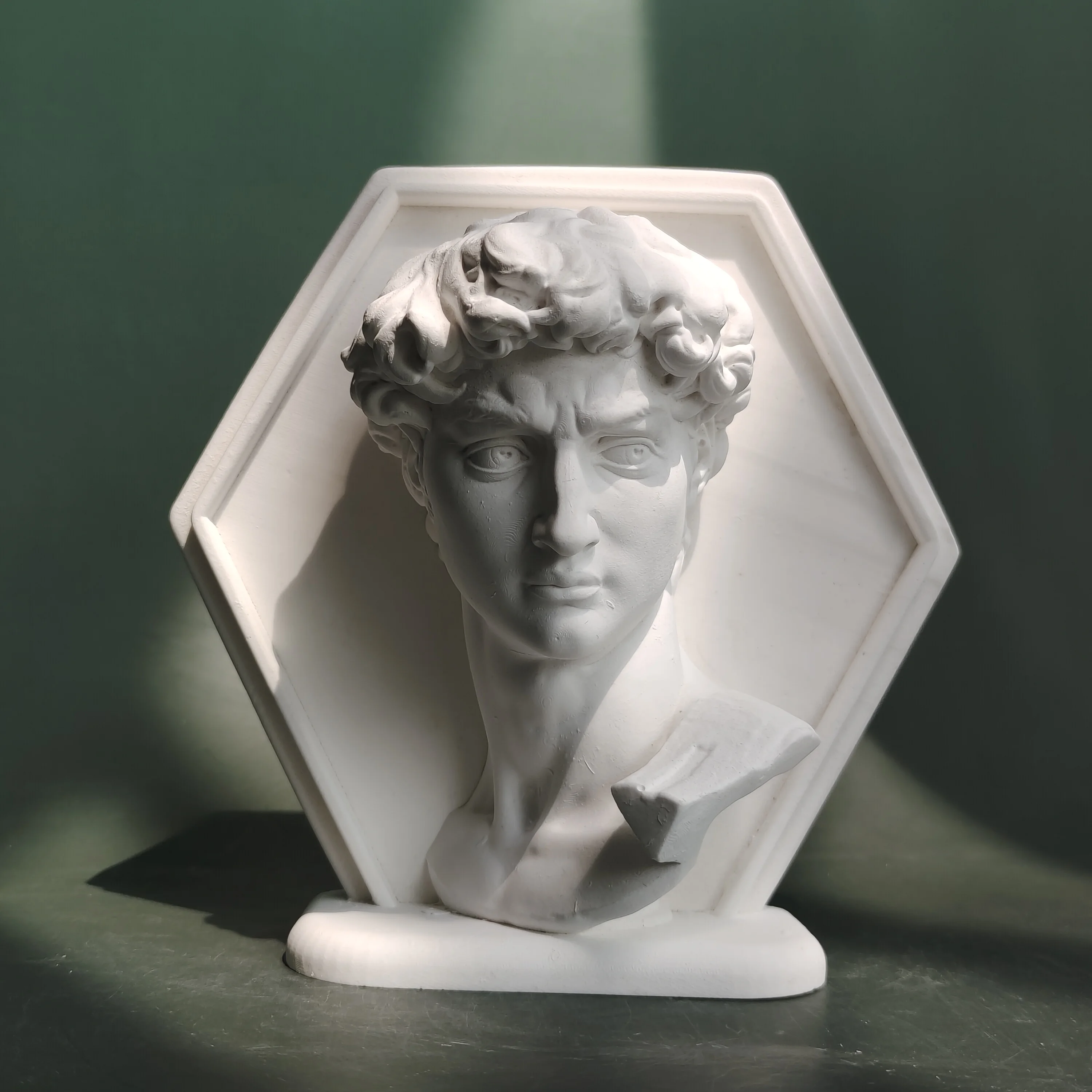 

David Statue Sculpture Fragrance Diffuser Stone Art Desk Decor Figurine for Home Luxury/Birthday Gift/Art Teaching Gypsum Craft