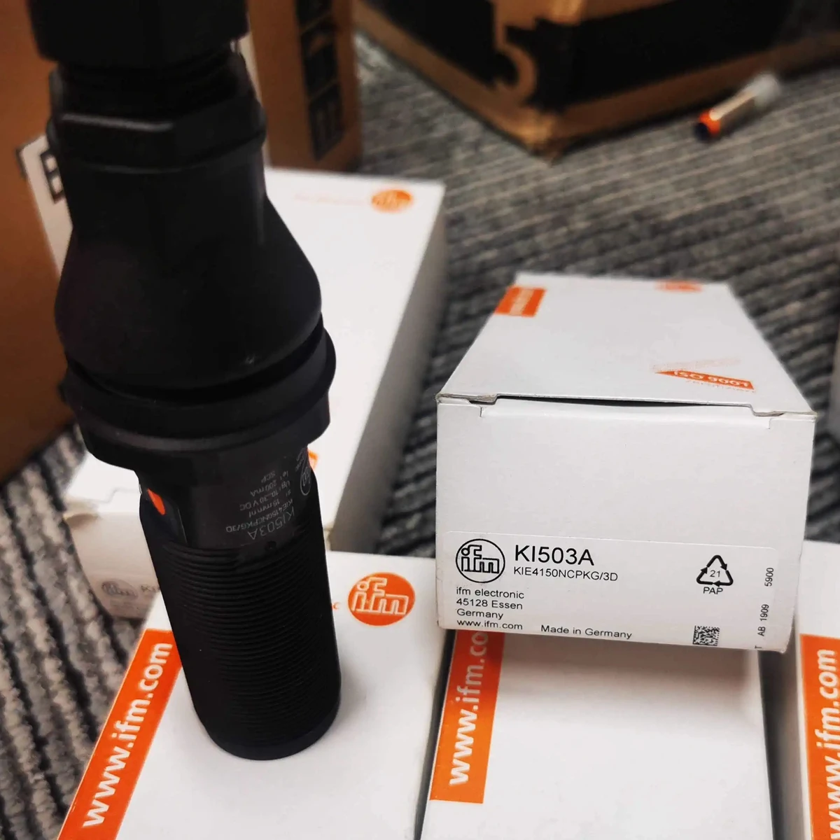 Imagem -02 - Sensor Capacitivo Original im 100-novo Ki503a Ki505a Ki507a Ki5065 Substituindo por Ki503a