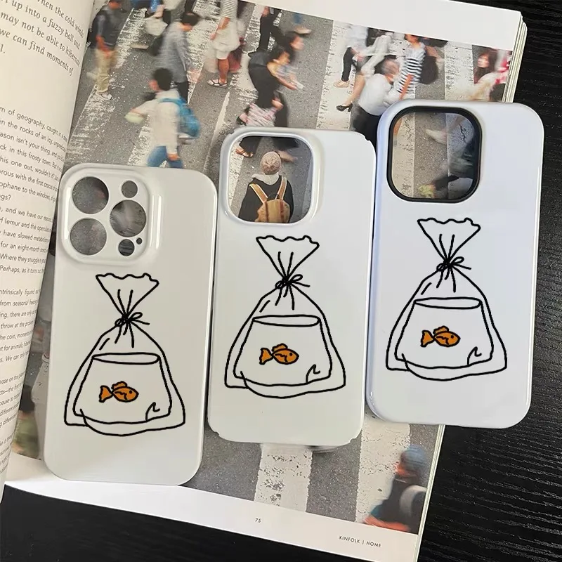 Black Simple Drawing Goldfish Phone Case for IPHONE 17 Air 16E 15 PROMAX 14 Plus 13 12 MINI 11 PRO 16Plus XR Acrylic Phone Cover