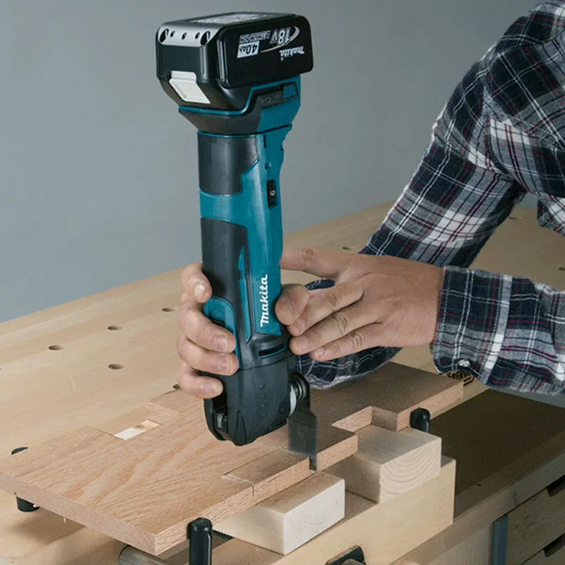 Makita DTM51 rechargeable multi-function tool