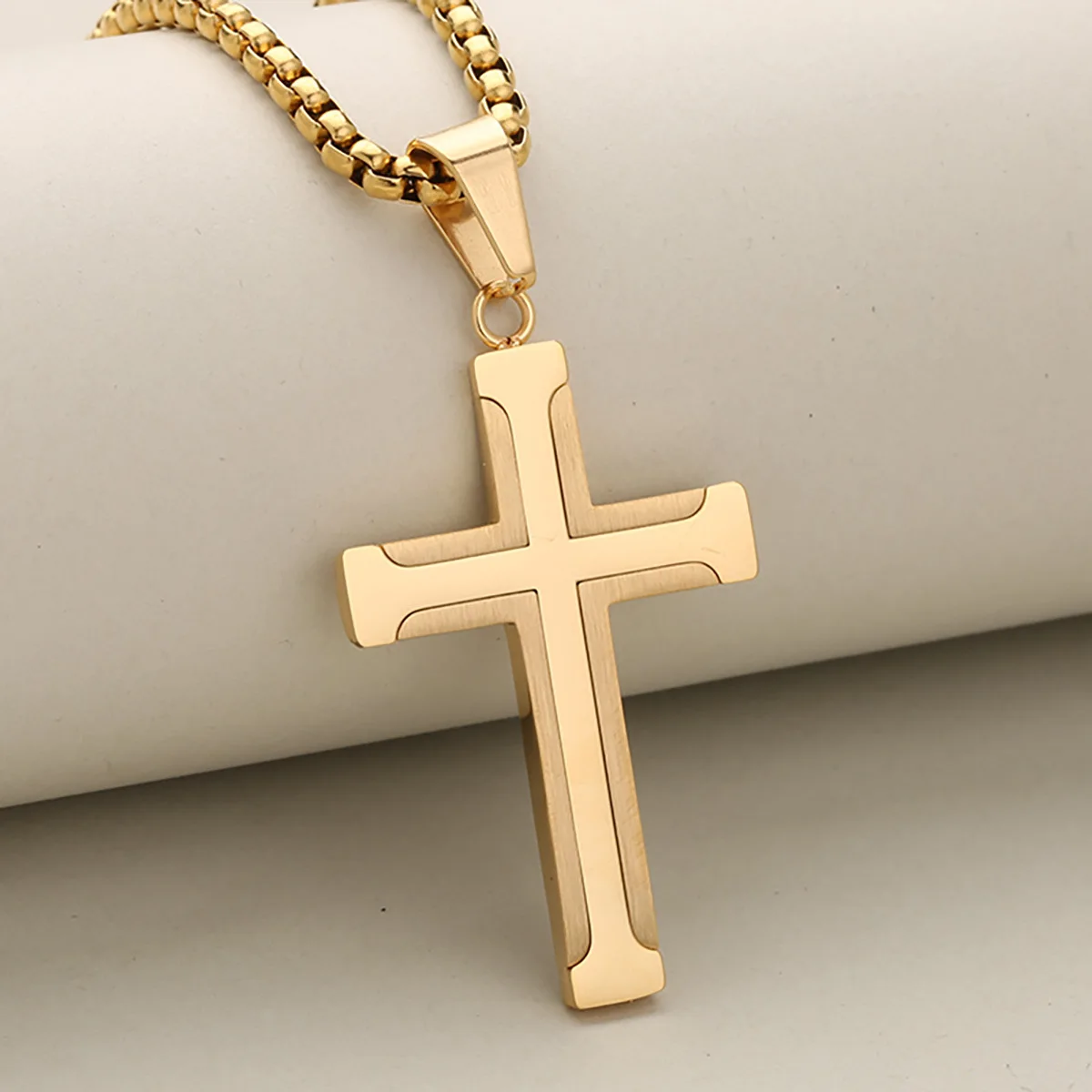 Niche Design Simple Polished Frosted Spliced Stainless Steel 3D Cross Pendant Necklace for Women and Men, Exquisite Jewelry