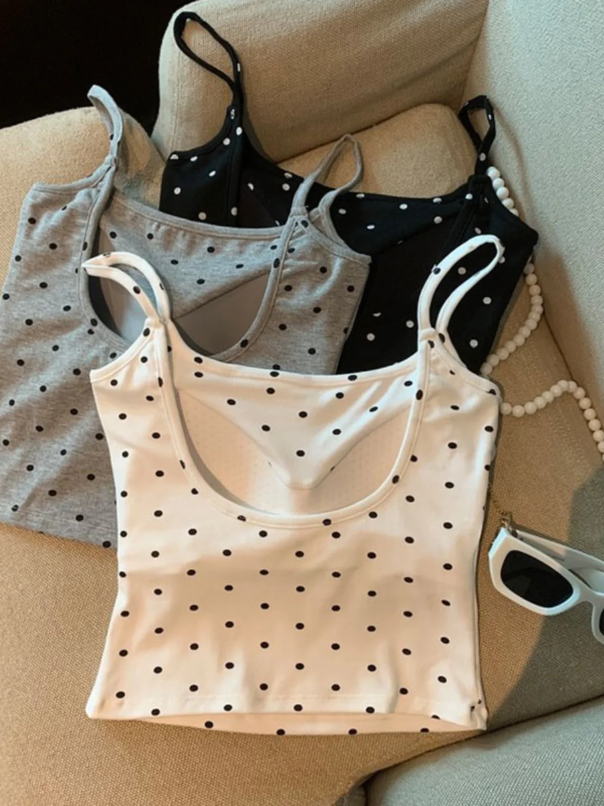 Women's Hollow out  Strap Vest Integrated Design Summer Inner Wear Outerwear Beautiful Back Bra Base Tank Top with Chest Pad