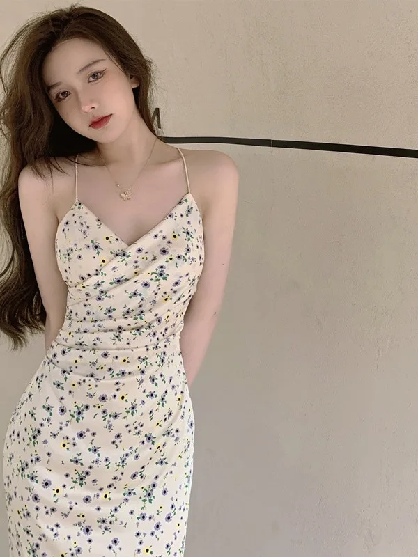 Cold and cool style sexy spicy girl floral dress for women's summer new sweet and luxurious feeling slim fit waist dress IWMH