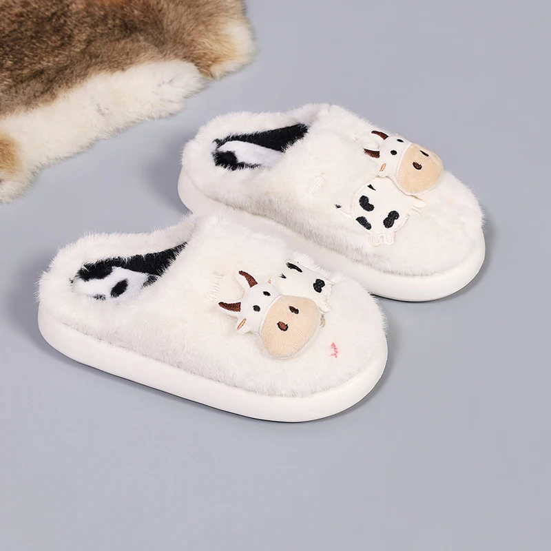 3D-Kuh-Plüsch-Hausschuhe für Damen, warme, flauschige Mules für den Winter, Mädchen-Freizeit-Hausschuhe, flauschige Fell-Slides, Unisex, weiche Plateausohle – Detail 23