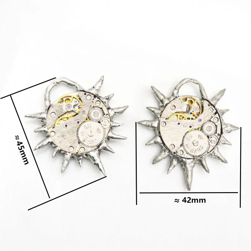 

Soldered Round Shape Watch Movement Coin Shape Thorns Claw Spiky Brutalist Y2k Jewelry Handmade Silver Plated Tin Alloy Pendant