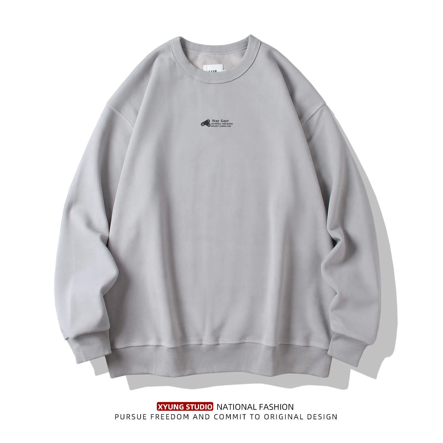 

Men's round Ne Sweatirt Fce-Like Print Loose Fit Hoodie Casual Warm Base Layer irt Versatile Outerwear for Autumn Wi...