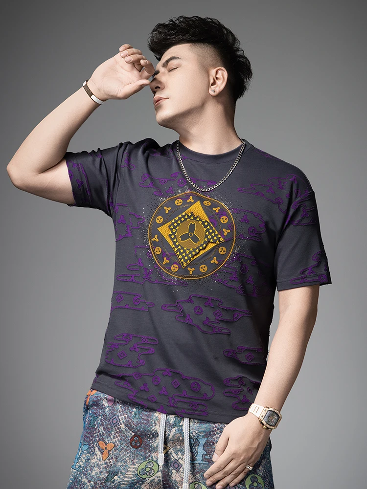 

Мужская летняя футболка свободного кроя с круглым вырезом, новая модная модель от известного бренда, высококачественная, из хлопка и полиэстера.