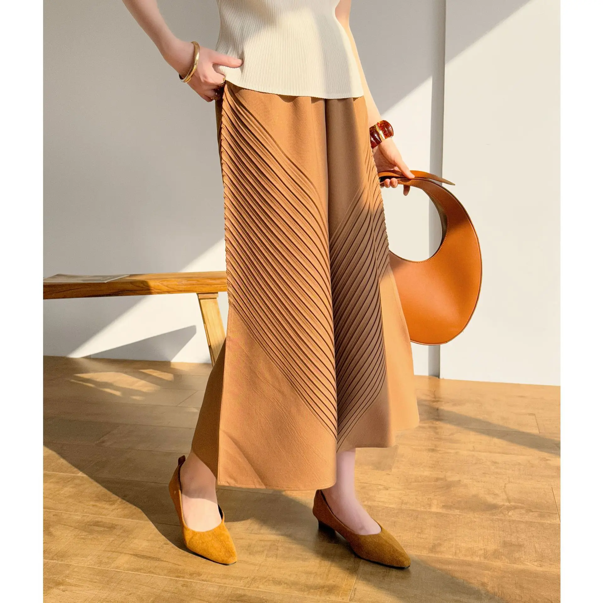 Miyake Pleated 2026 Spring New High-end Pleated Clothes Temperament Commuting Loose Casual Hundred Percent Nine-minute Pants