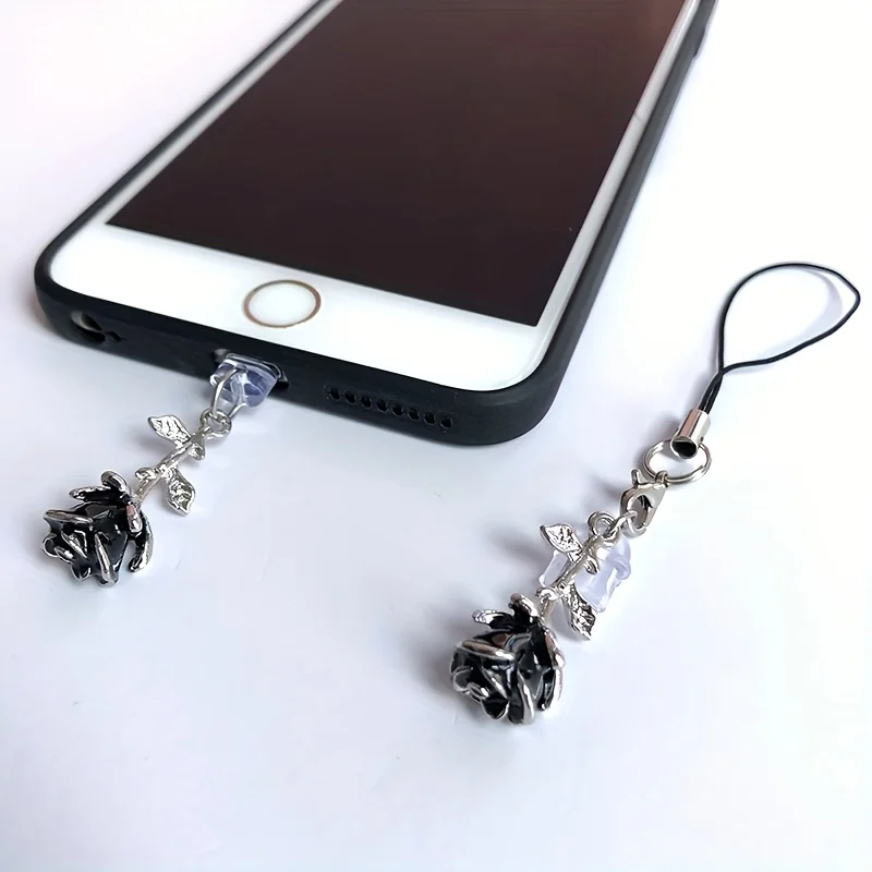 

1 Piece of Alloy 3D Black Rose Phone Dust Plug, with Lanyard Design, Can Be Used as a Phone Accessory in Multiple Ways, Can Also Be Used for Bags, Suitable for Iphone/Type-C Charging Ports, Ideal as a Gift for Friends, Holiday Gifts, and as a Bag Accessor