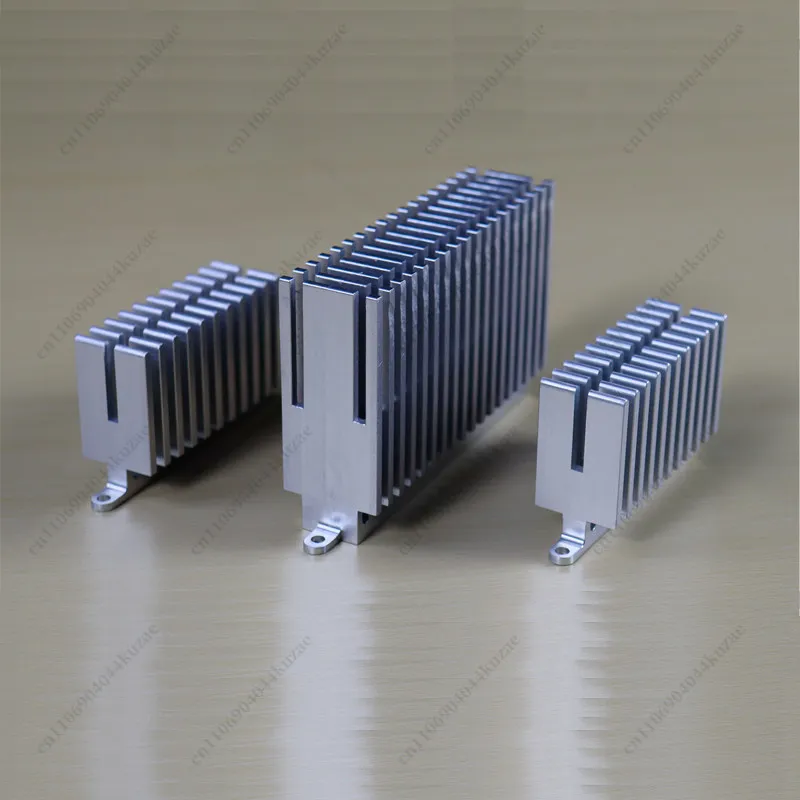 

4U Dual Tower MOS Heat Sink, Dedicated Cooling Radiator for ZM73-LM0/LM1 & MZ73-LM2 Motherboard