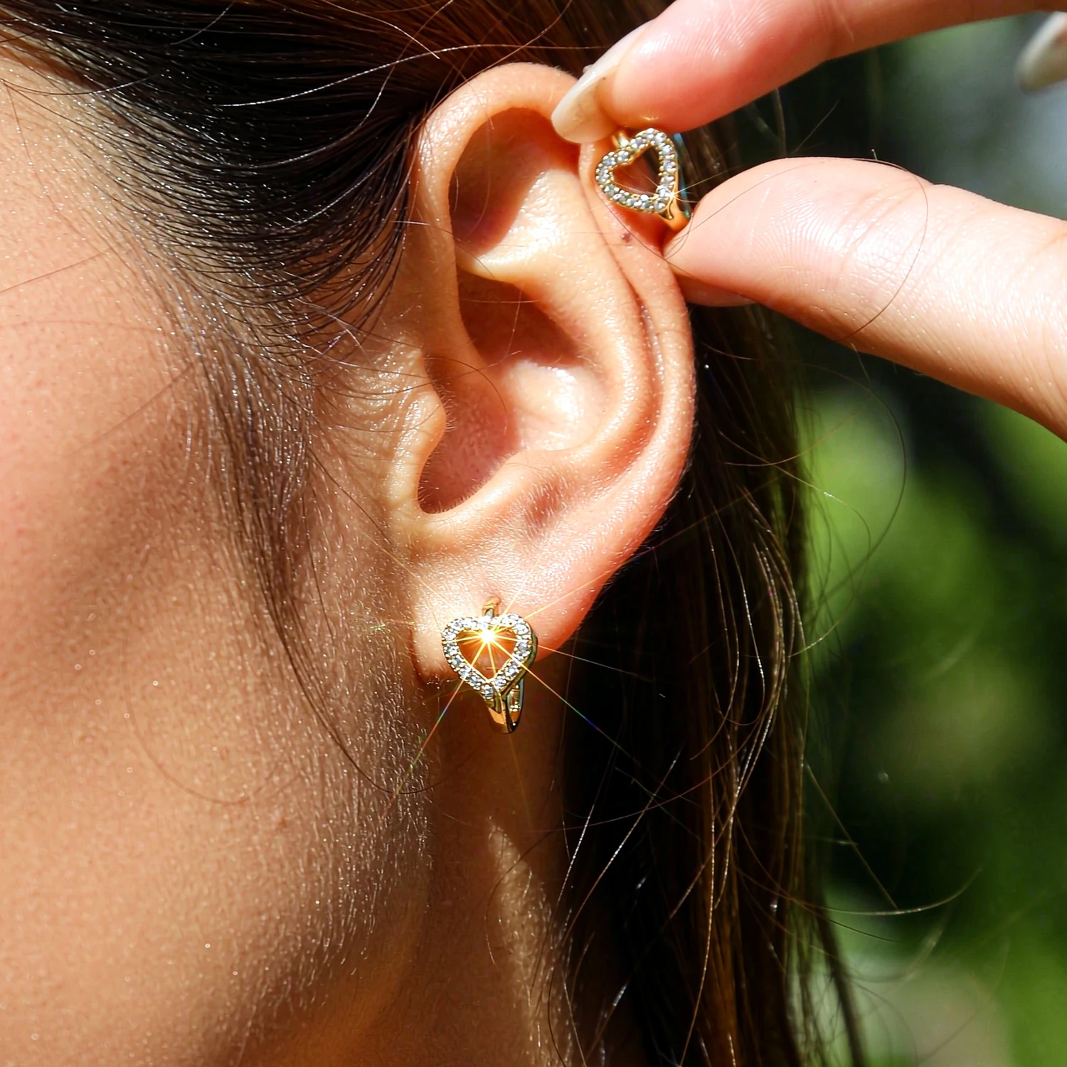 Trendy Mix Design Small Huggie Hoop Earrings 316L Stainless Steel Heart Star Flower Inlaid CZ Crystal Delicate Ear Jewelry Party