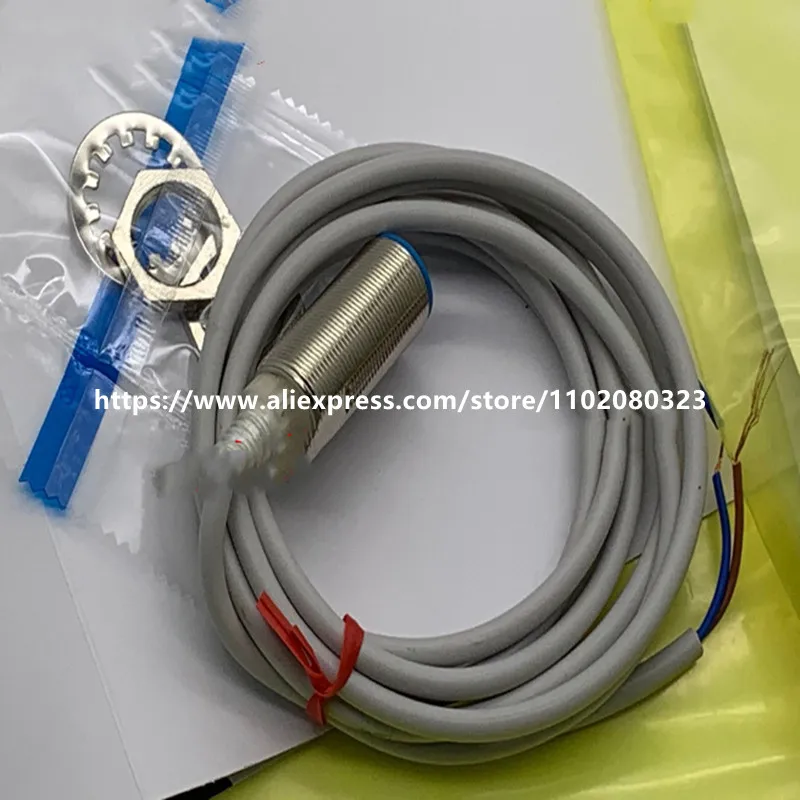 

2PCS New proximity switch FL7M-2J6HD FL7M-2J6HD-CN03 FL7M-3J6HD FL7M-3J6HD-L5 FL7M-2K6H FL7M-3J6HD-L3 FL7M-7J6HD-CN03