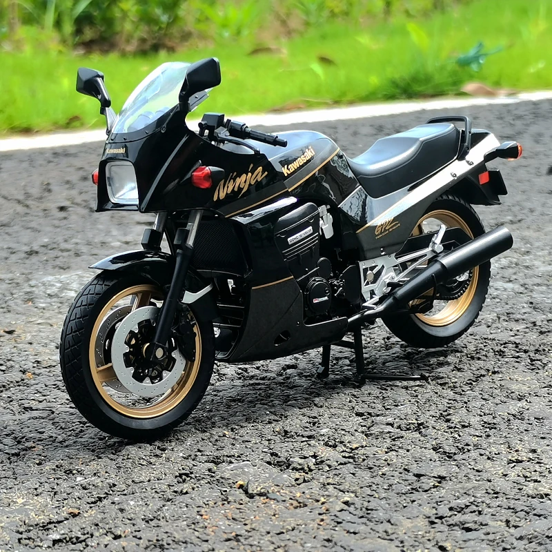 

1:12 Kawasakis GPZ900R Ninja, легкосплавная гусеничная модель гоночного мотоцикла, литая под давлением уличная спортивная модель мотоцикла для беговых лыж, подарки для детей